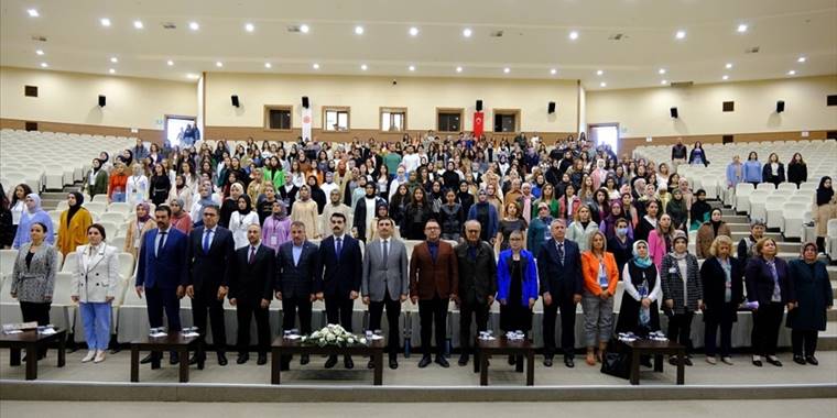 Sivas Cumhuriyet Üniversitesinde sağlıkta teknolojinin önemi anlatıldı