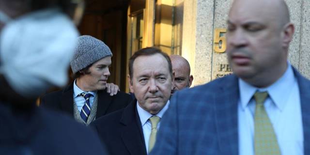 Aktör Kevin Spacey, hakkındaki cinsel saldırı davasında suçsuz bulundu