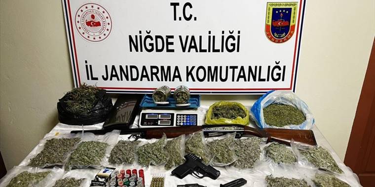 Niğde'de uyuşturucu operasyonunda 2 zanlı yakalandı