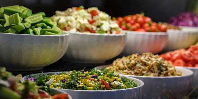 Üniversite öğrencisinin "vegan menü" talebi KDK'nin girişimiyle karşılandı