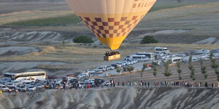 Sıcak hava balonu pilotlarına "3 ay" teorik, "300 saat" pratik eğitim şartı
