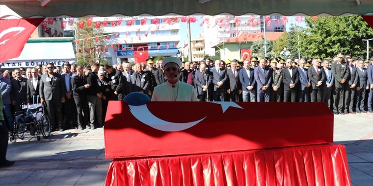 Piyade Uzman Çavuş Cemil Yavaş memleketi Isparta'da son yolculuğuna uğurlandı