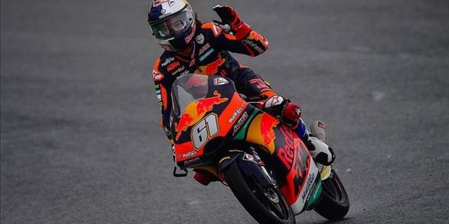 Milli motosikletçi Can Öncü, Arjantin'de 4. oldu