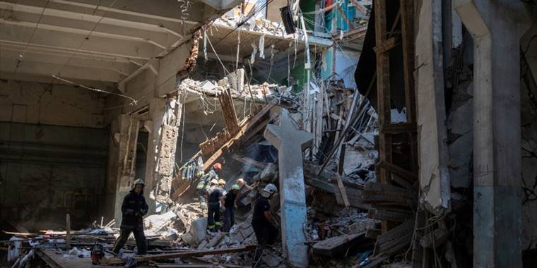 ABD, Fransa ve İngiltere, Rusya'nın "kirli bomba" iddialarını reddetti