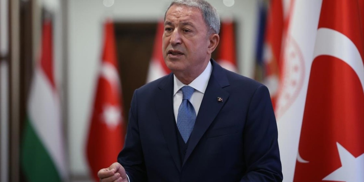 Milli Savunma Bakanı Akar: Ukrayna'da bir an önce akan kanın durdurulması önemli