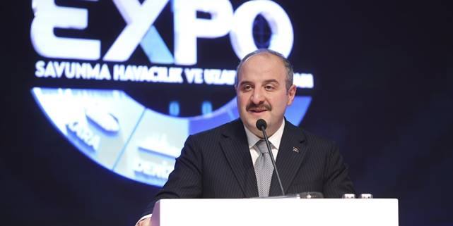 Bakan Varank: SAHA EXPO'da Türkiye'den 567, 56 farklı ülkeden de 390 misafir firma en gözde ürünlerini sergileyecekler