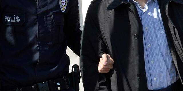 İstanbul'da FETÖ şüphelisi 18 kişi gözaltına alındı