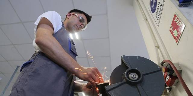 Mesleki ve teknik eğitimde kariyer rehberliği etkinleştirilecek