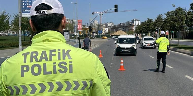 Trafik güvenliğine yönelik yeni uygulamalar hayata geçirilecek