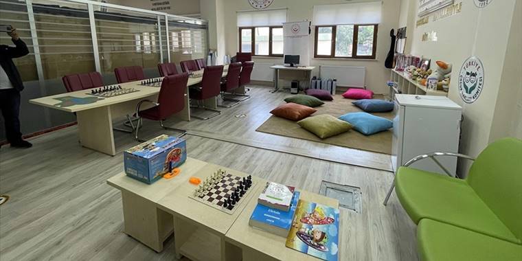 Çocuk görüşme merkezlerinin bulunduğu il ve ilçe sayısı 138'e yükseldi
