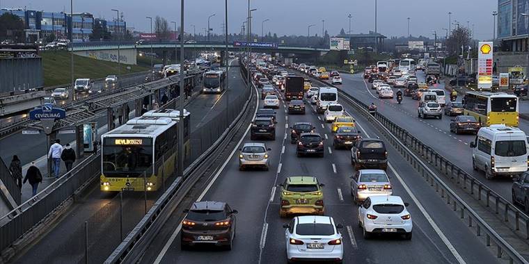 İBB'nin ulaşım ücretlerine yüzde 24,79 zam teklifi reddedildi