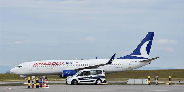 AnadoluJet'ten iç hat seferlerinde ailelere özel kampanya