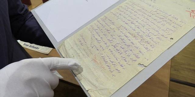 Atatürk'ün Çanakkale Savaşları'ndaki 'hücum emri' Araştırma Merkezinde sergileniyor