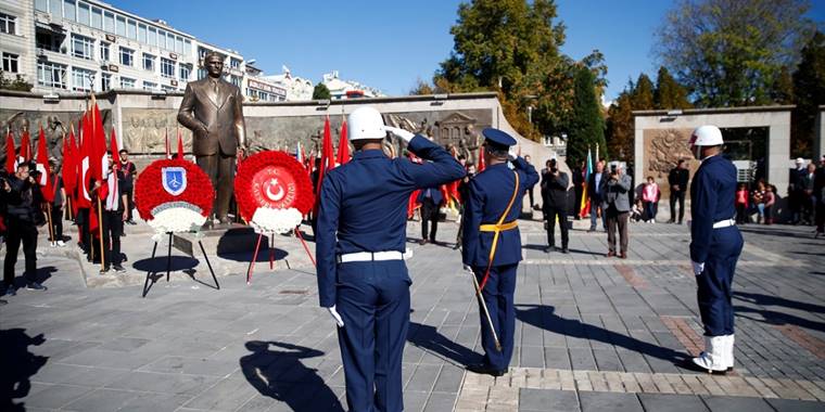 İç Anadolu'da 29 Ekim Cumhuriyet Bayramı kutlanıyor