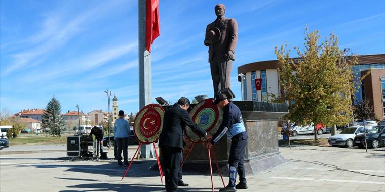 Sivas'ta 29 Ekim Cumhuriyet Bayramı kutlanıyor