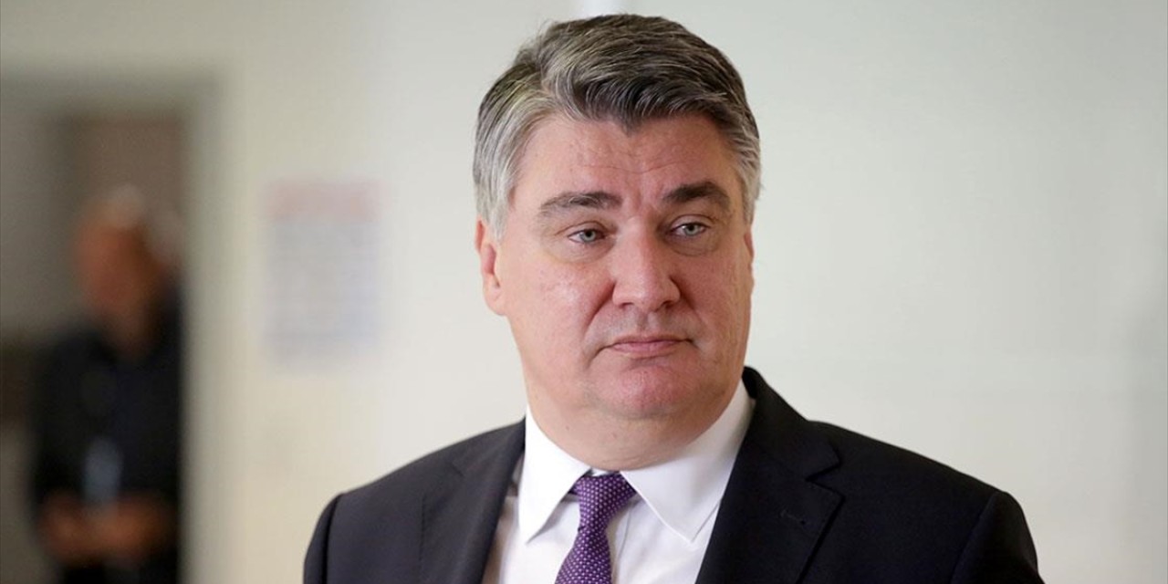 Hırvat lider Milanovic, Srebrenitsa soykırımını inkar eden söylemlerini yineledi