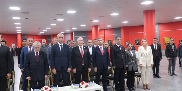 Gölbaşı'nda "Zaferin 99. Yılında Atamızın İzinde" sergisi açıldı