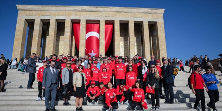 THY, 29 özel çocuk sporcuyu Ankara'da ağırladı