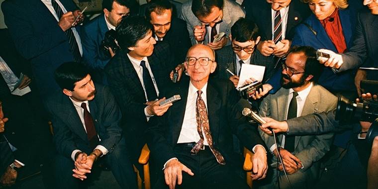 Erdal İnönü'nün vefatının üzerinden 15 yıl geçti