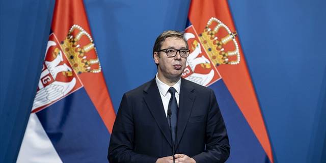 Sırbistan Cumhurbaşkanı Vucic, orduya 'Hazır ol' emri verdi