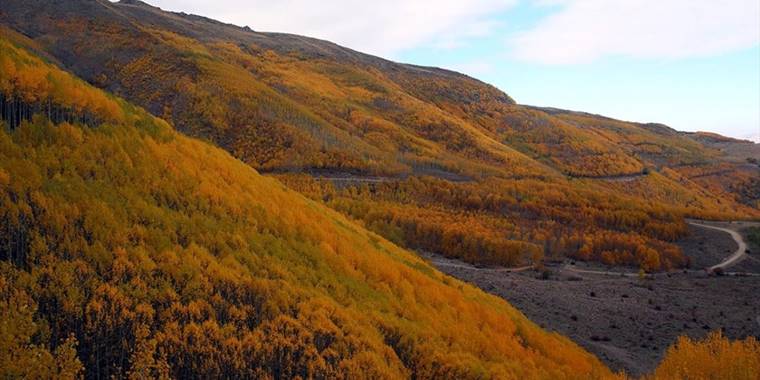 Sonbahar renkleri Erciyes'te kış sezonunu müjdeliyor