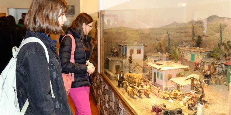 Yabancı öğrenciler Çubuk'u gezdi