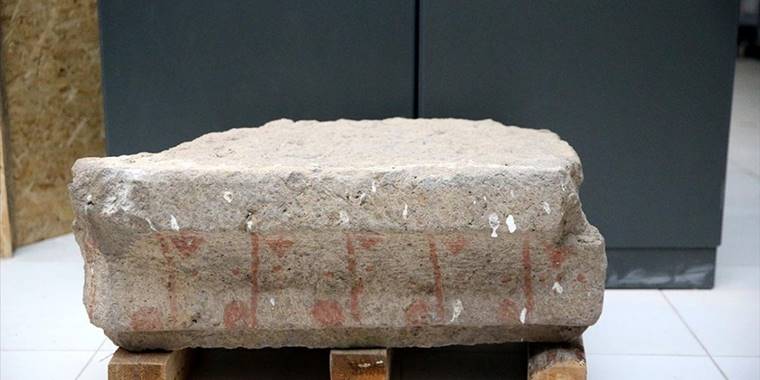 Tesadüfen bulunan taşlar 1700 yıllık tarım takvimini ortaya çıkardı