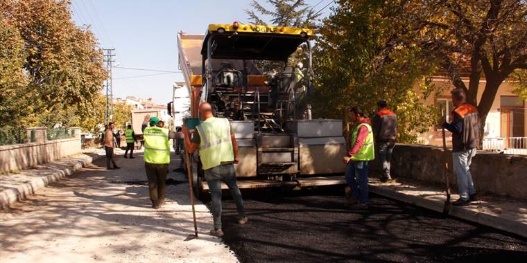 Bünyan'da asfalt çalışmaları sürüyor