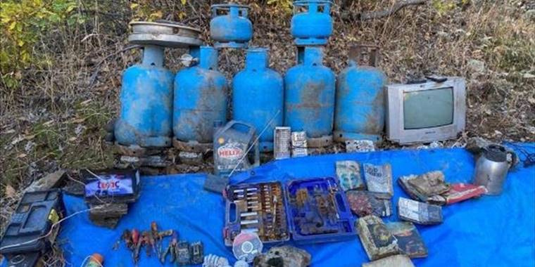 Eren operasyonlarında silah, mühimmat ve yaşam malzemeleri ele geçirildi