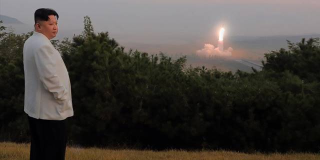 ABD ve Güney Kore'den Pyongyang'a "nükleer silah" uyarısı