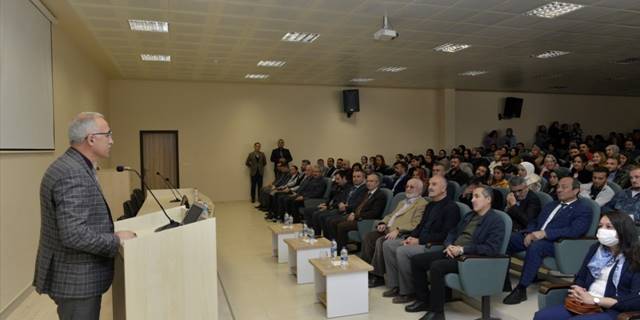 KMÜ'de "Nurettin Topçu'nun Düşünce Dünyası" konulu konferans