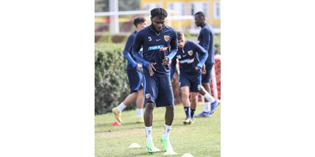 Kayserispor kupa mesaisine başladı