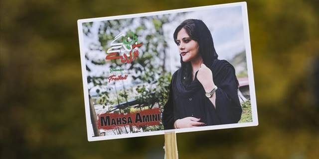 İran'da Mahsa Emini gösterileriyle ilgili tutuklu 1024 kişi için iddianame hazırlandı