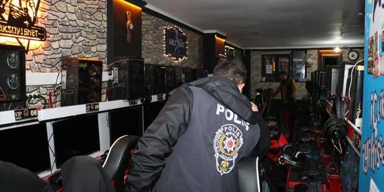 Yasa dışı bahis ve kumar uygulamasında 686 kişi yakalandı