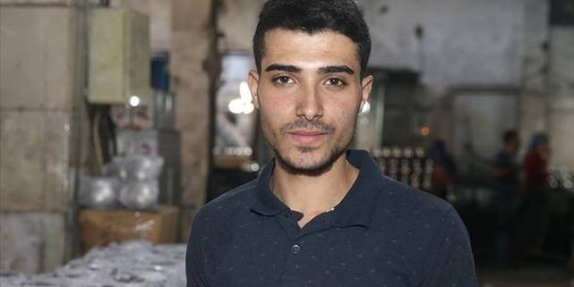 Devlet desteğiyle mutfak eşyası üreten genç girişimci 24 kişiye istihdam sağlıyor