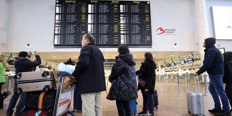 Belçika'da sendikalar hayat pahalılığını protesto için greve gitti
