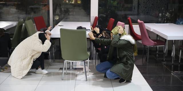 İç Anadolu'daki KYK yurtlarında deprem tatbikatı yapıldı