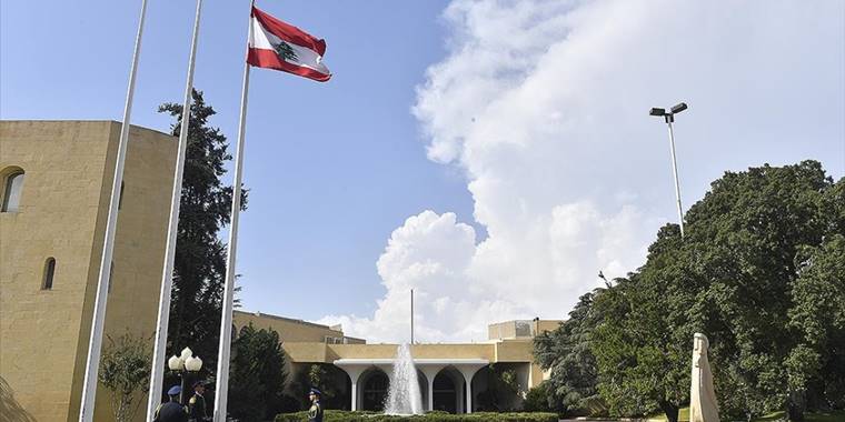Lübnan Meclisi, yeni cumhurbaşkanını 5. oturumunda da seçemedi