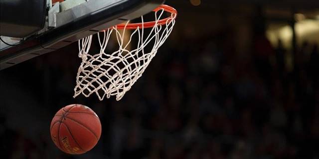 NBA'de uzatmada kazanan Heat'i Jimmy Butler sırtladı