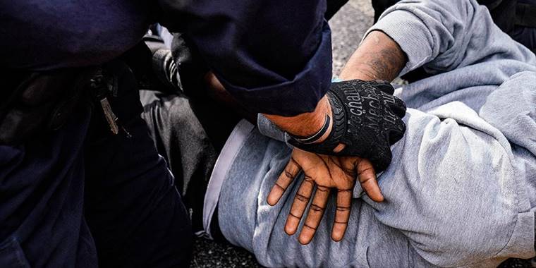 ABD'de polisin yanlış müdahalesiyle ölen gencin ailesine 3 milyon dolar tazminat ödenecek