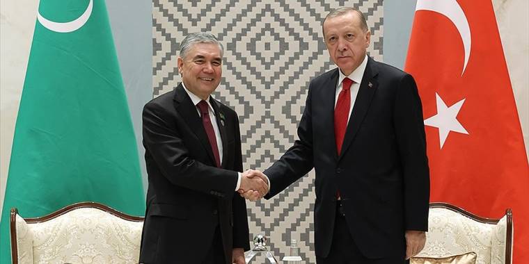 Cumhurbaşkanı Erdoğan, Türkmenistan Halk Maslahatı Başkanı Berdimuhamedov ile görüştü