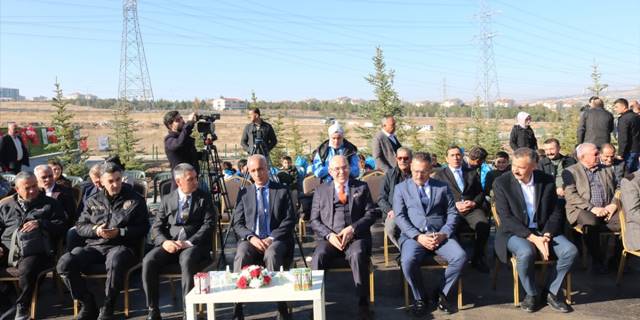 Gölbaşı'nda Atık Getirme Merkezi hizmete açıldı