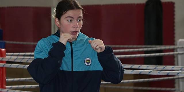 Milli boksörler Sıla ve Eda Nur'un hedefi Gençler Dünya Şampiyonası'nda zirve