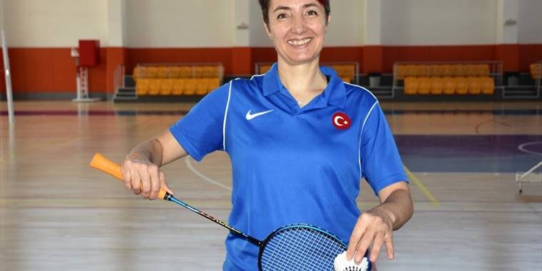 Dünya ikincisi para badmintoncu Halime Yıldız, Paris Paralimpik Oyunları'na hazırlanıyor: