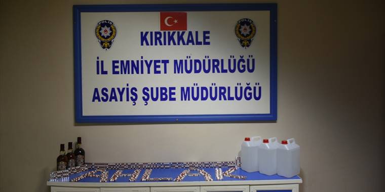Kırıkkale'de tren garındaki 2 şüpheli uyuşturucu hapla yakalandı