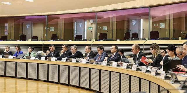 Türkiye-AB Yüksek Düzeyli Bilim ve Araştırma Diyaloğu'nun ilk toplantısı yapıldı