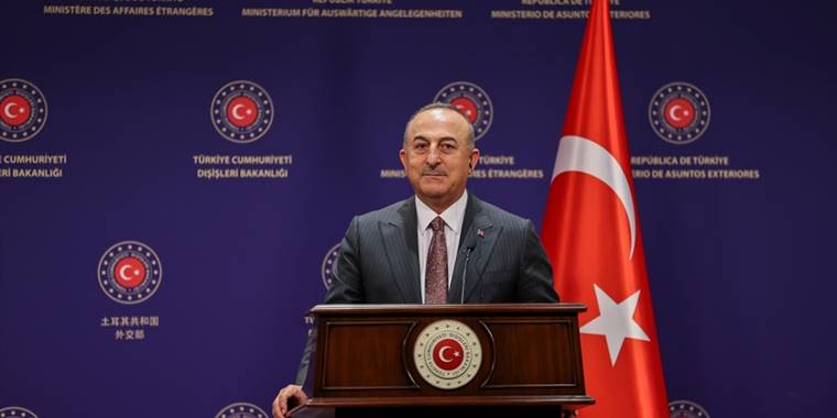 Dışişleri Bakanı Çavuşoğlu: Tehditlere boyun eğmeyen bir Türk dünyası var