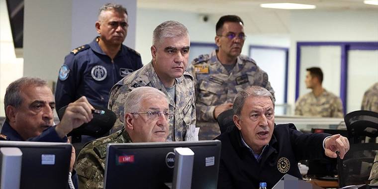 Ülkemizin ve milletimizin güvenliğine kastedenlerden yaptıklarının hesabını sormaya devam edeceğiz