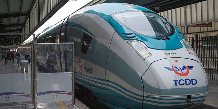 Öğretmenlere tren bileti ve kargo ücretlerinde indirim