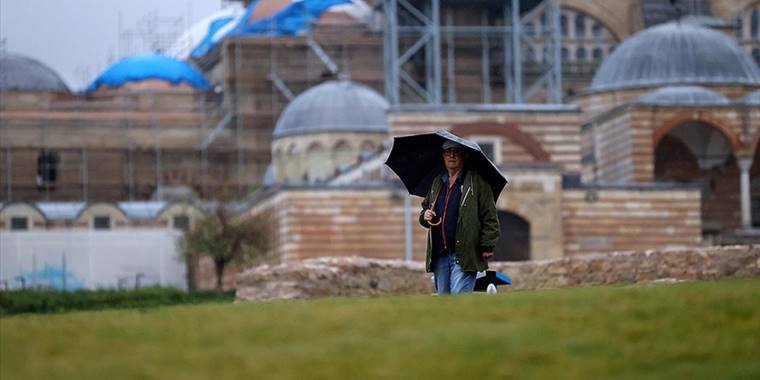 Edirne'de sağanak etkili oldu